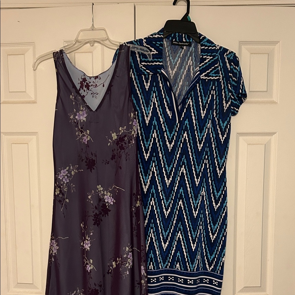 Bundle of 2 dresses.